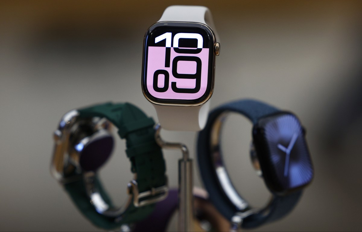 Apple Watch shipments surge in India